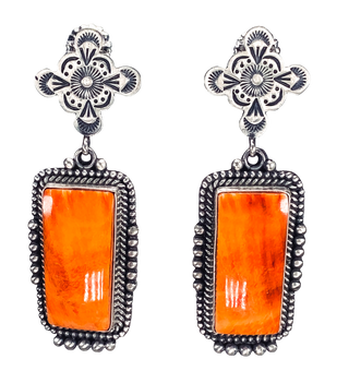 Orange Spiny Oyster Shell Earrings | M. & R. Calladitto