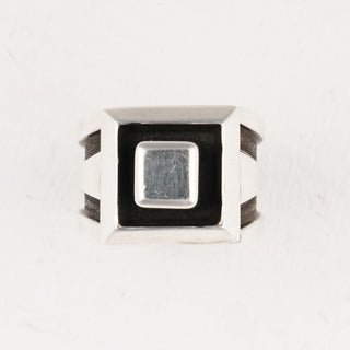 Sterling Silver Shadowbox Ring | Cooper Willie