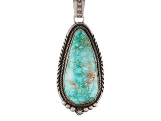Pilot Mountain Turquoise Pendant | La Rose Ganadonergo
