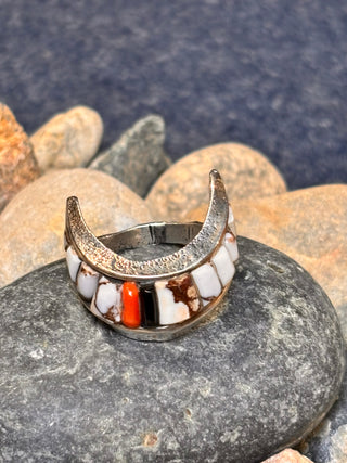 Tufa Cast Smile Ring | Lester James