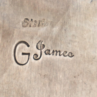 Spiny Oyster Shell & Black Onyx Ring | Geraldine James