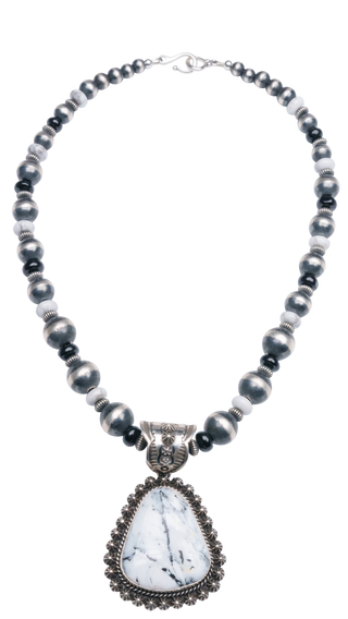 White Buffalo Pendant & Navajo Pearls Necklace Set | Happy Piasso