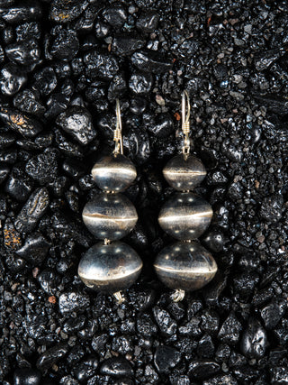 Sterling Silver Saucer Pearl Earrings | Virginia Tso