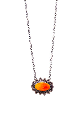 Orange Spiny Oyster Necklace | Philbert Secatero